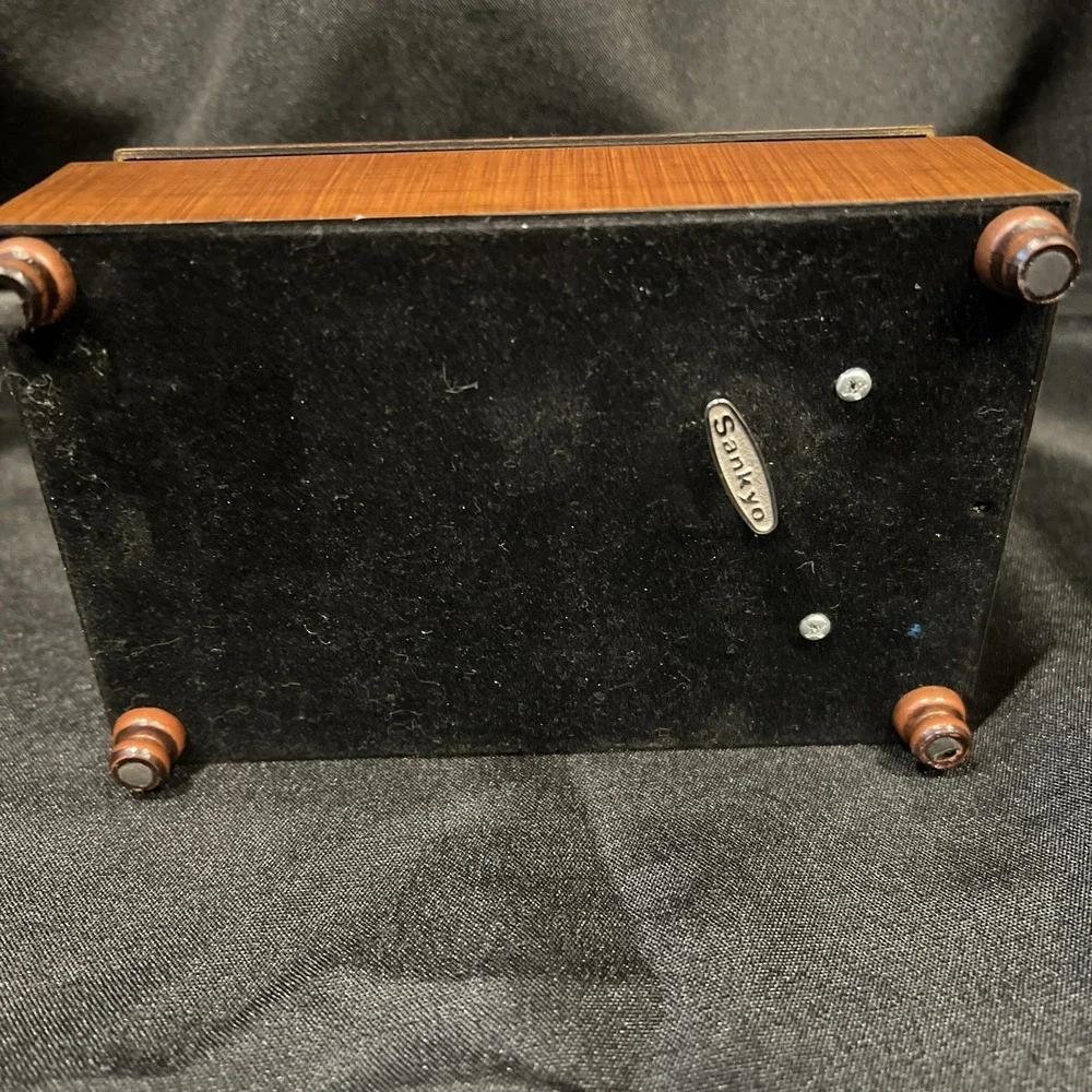 Wooden Music Musical Jewelry Box Glass Picture frame  Hinged Lid Sankyo Movement
